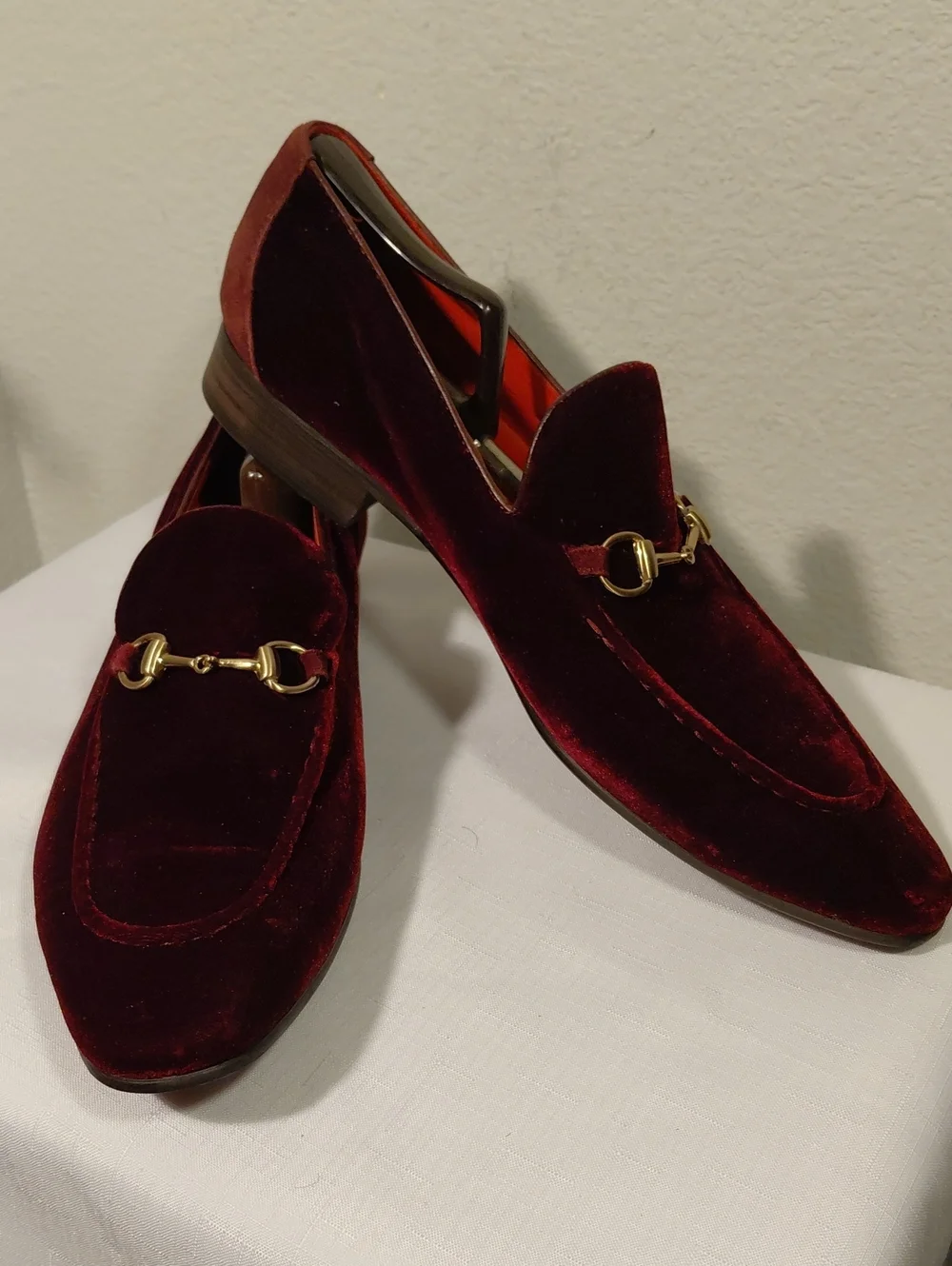 Carrucci Men's Velvet Horsebit Loafers in Deep Burgundy